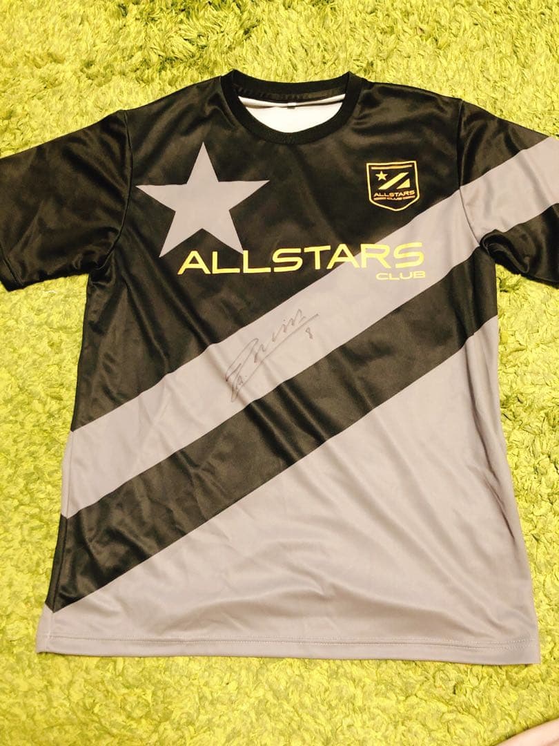 (最終値下げ)イニエスタ 直筆サイン入りユニフォーム