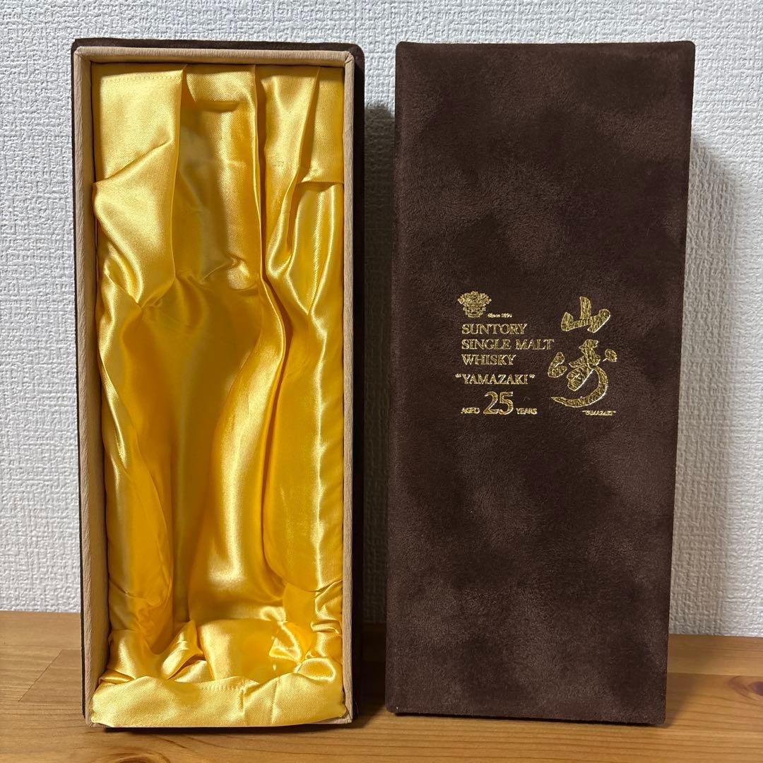 【空箱】　サントリーウイスキー　山崎25年　ベロアケース　空箱❷