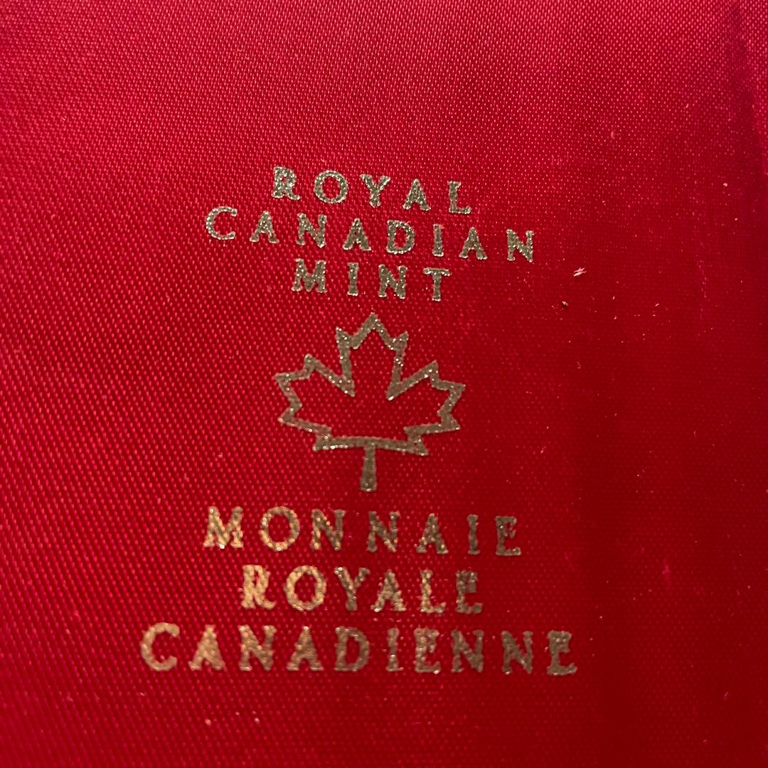 ロイヤルカナディアンミント旧プルーフ貨幣セット 7枚 (銀貨入り)