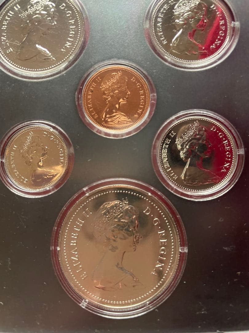 ロイヤルカナディアンミント旧プルーフ貨幣セット 7枚 (銀貨入り)