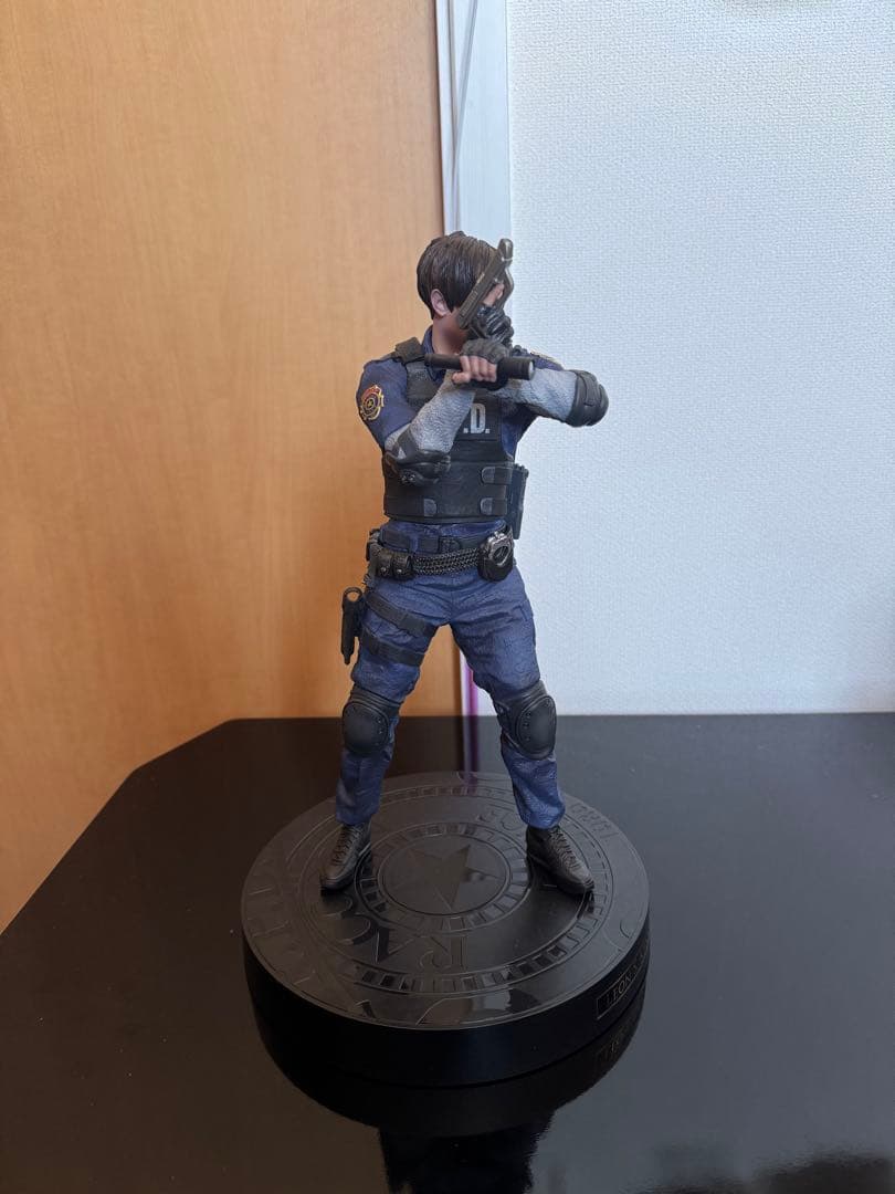 バイオハザードRE2 レオンフィギュア