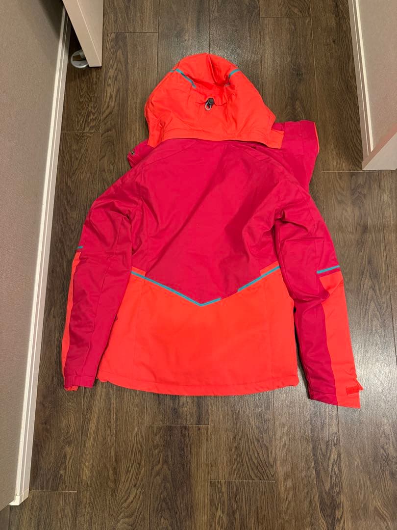 Salomon 女性用スキーウェア フード付き 新品