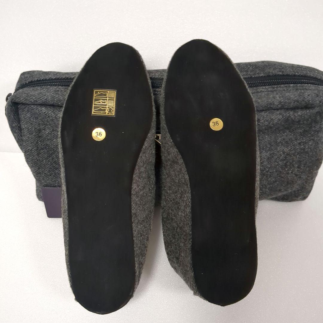 プラダ　ポーチ付　携帯スリッパ