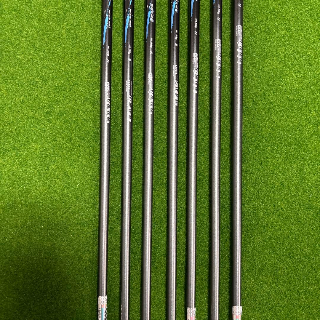 ゼクシオエックス（2024年）アイアンセット　5本　純正カーボンS／XXIOX