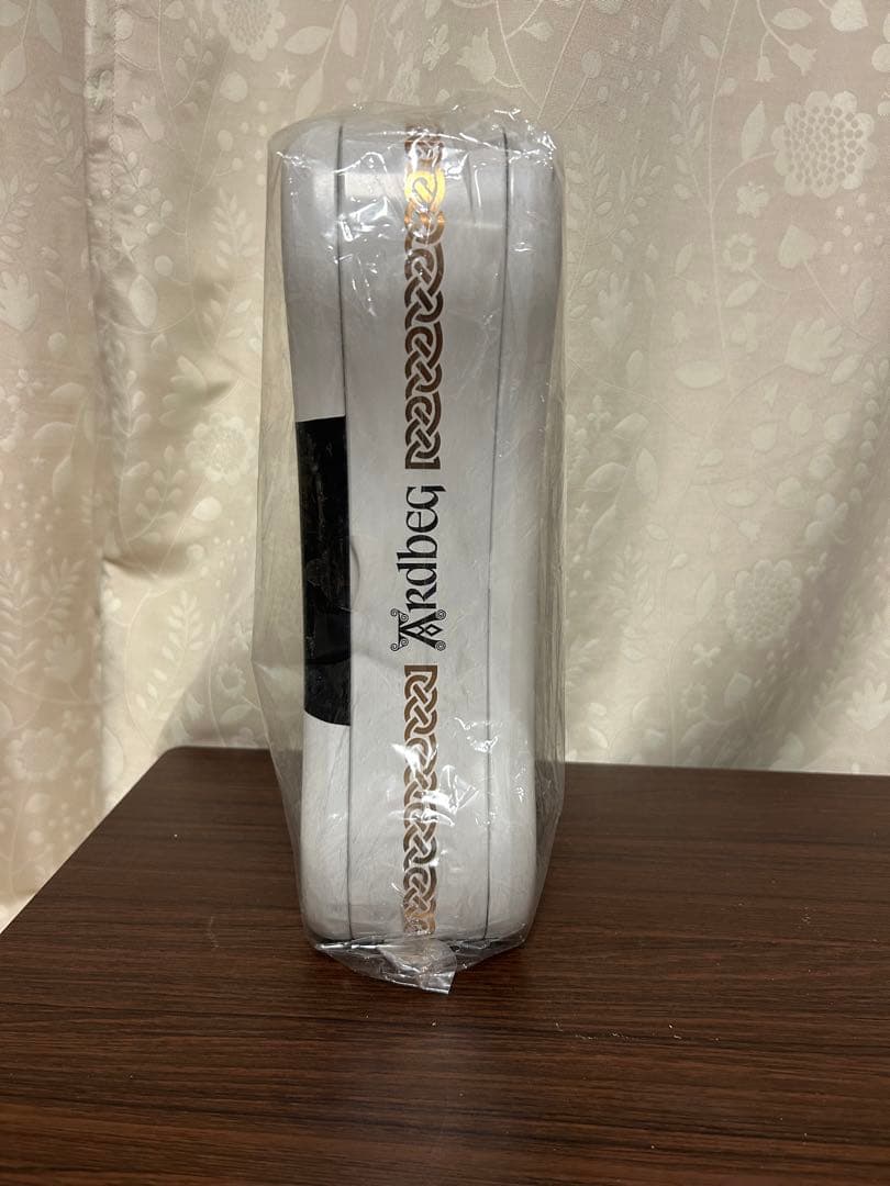 アードベッグ テン アードボーンボックス2019