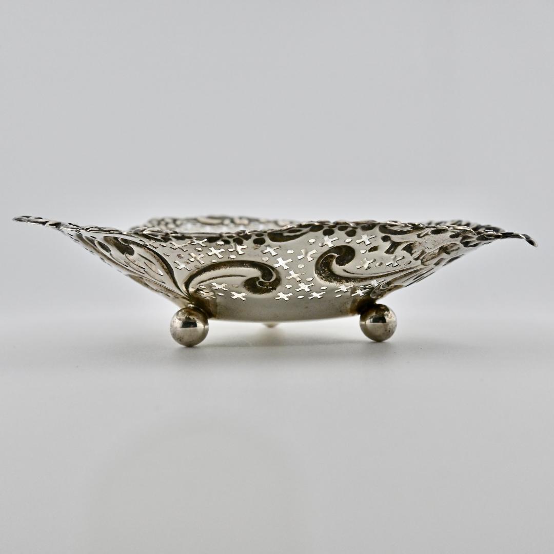 M1314 Antique 1910s 純銀 Gorham ハート型 トレイ