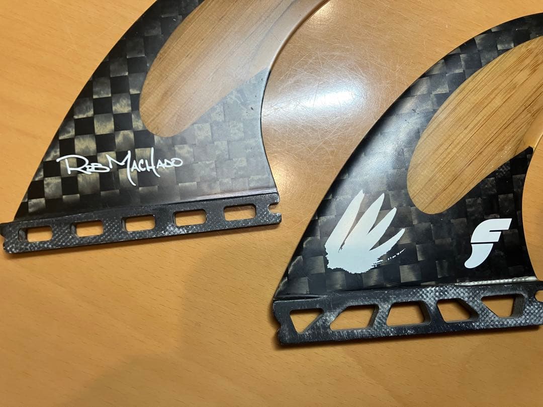 futures fin ROB MACHADO ロブ・マチャド　トライ　美品