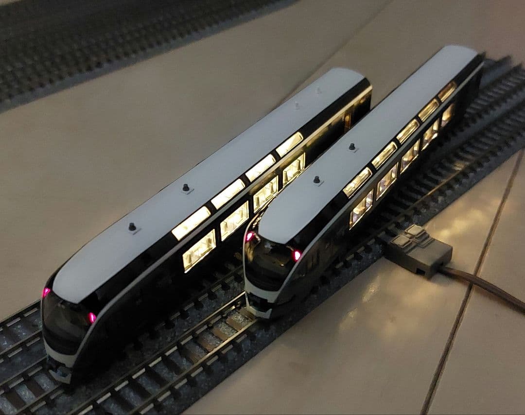 室内灯付き！車内再現あり！　 KATO E261系 サフィール踊り子 8両セット