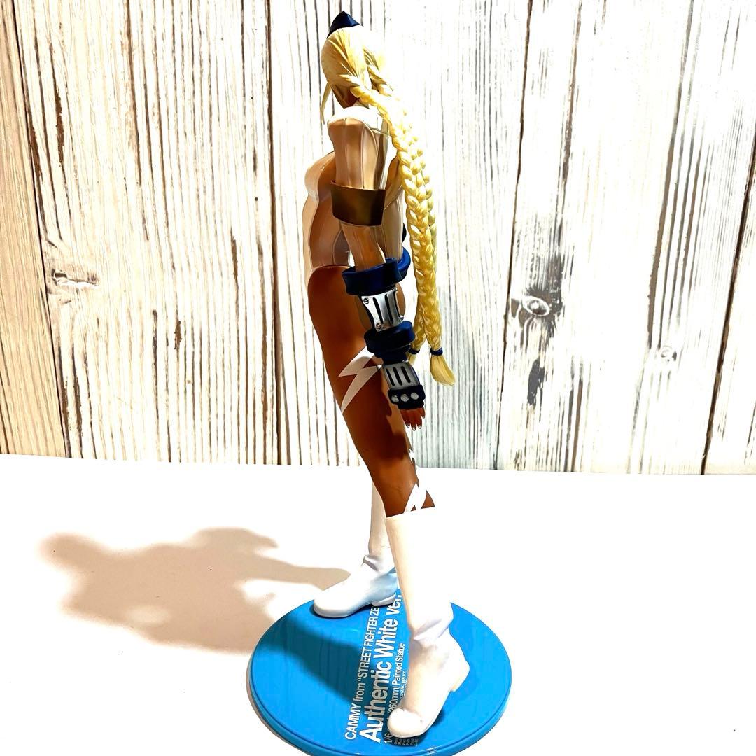 海洋堂 ストリートファイターZERO3 キャミィ 1/6 ブラック、ホワイト