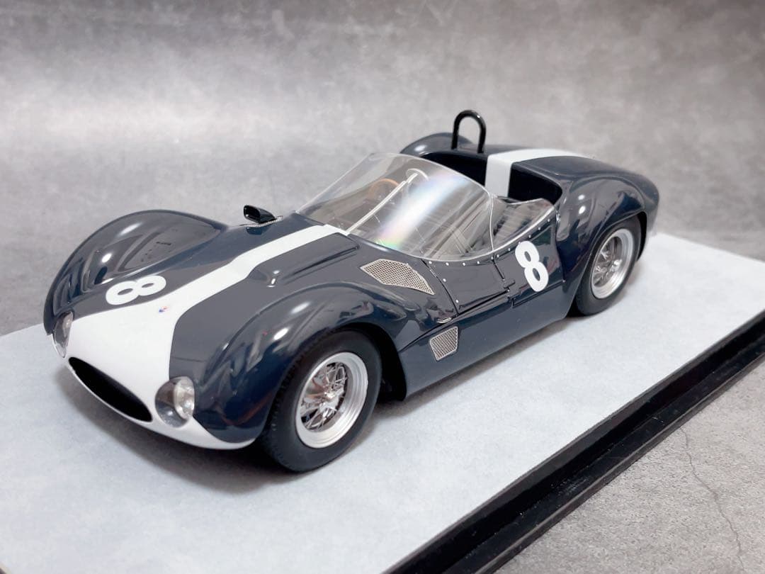 テクノモデル1/18 マセラティ TIPO 61