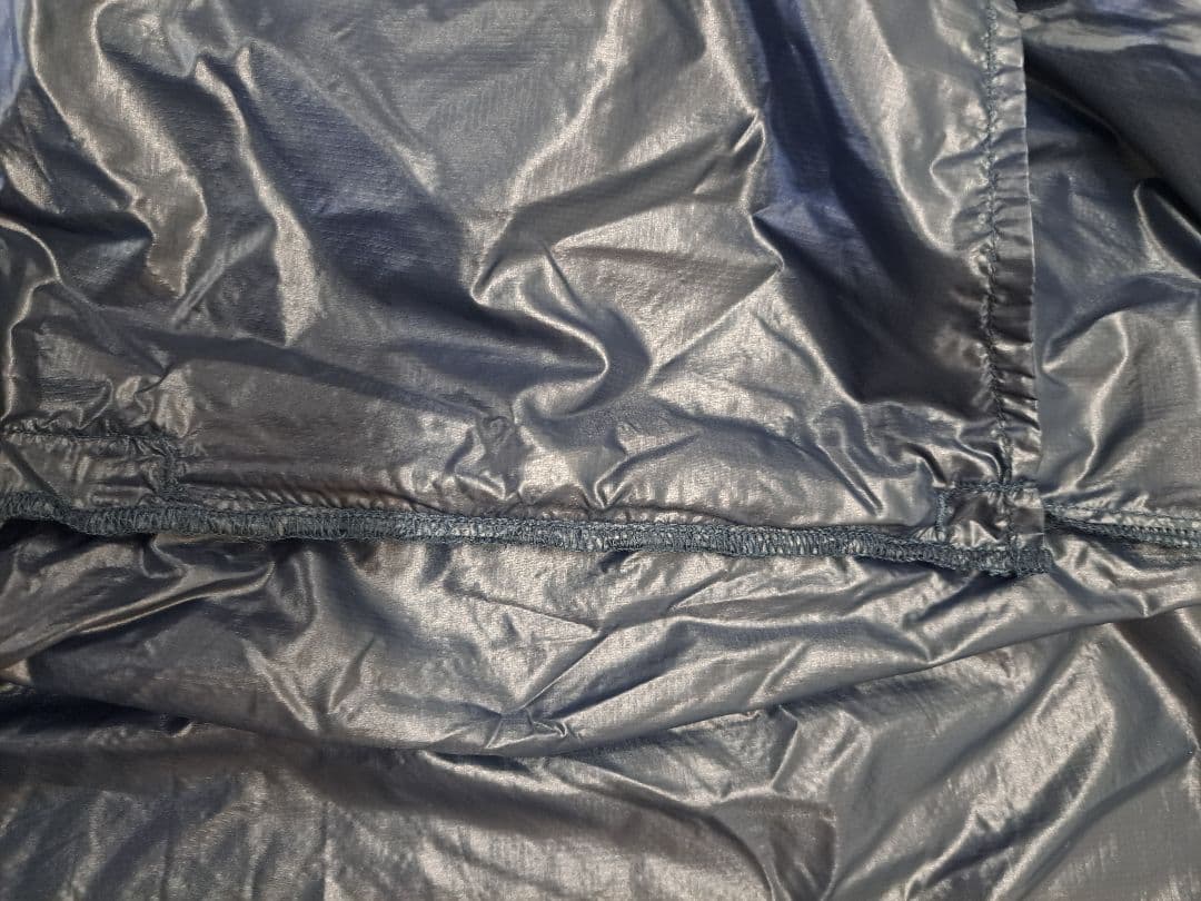 パーリーゲイツ PEARLY GATES サイズ4 (M) 迷彩 ツインスニード