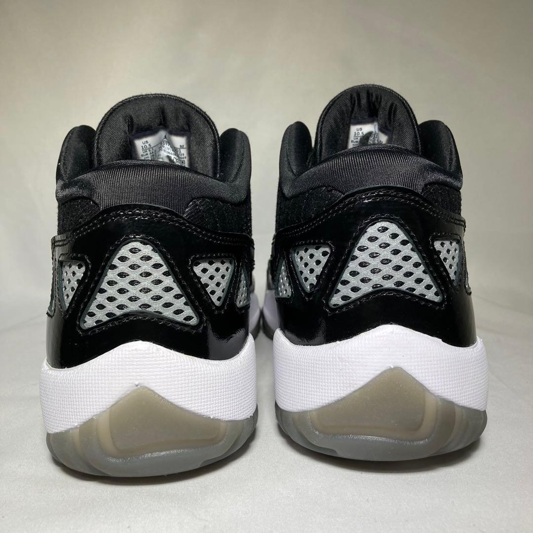 未使用級 Nike Air Jordan 11 Retro Low IE