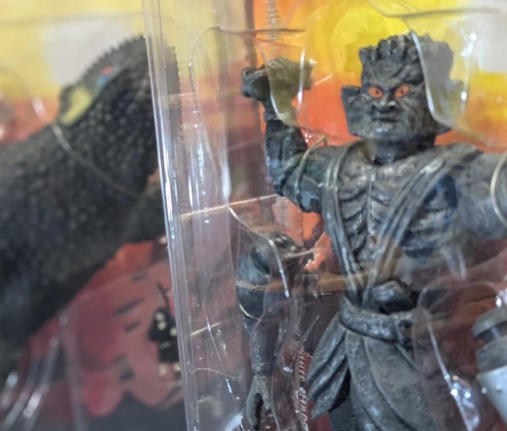 千年ガマと蟇法師・金目像と甲賀幻妖斎（エクスプラス）未開封フィギュア２体セット