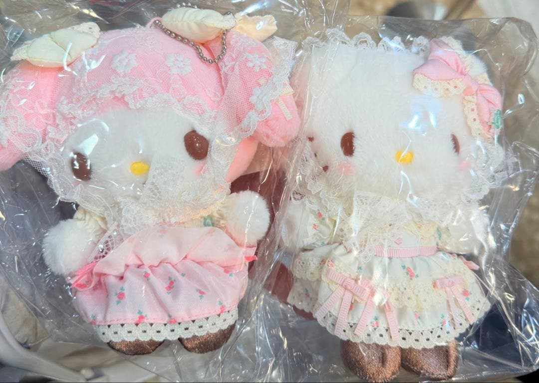 ハローキティ マイメロディ マスコットホルダー（フォレストレース）