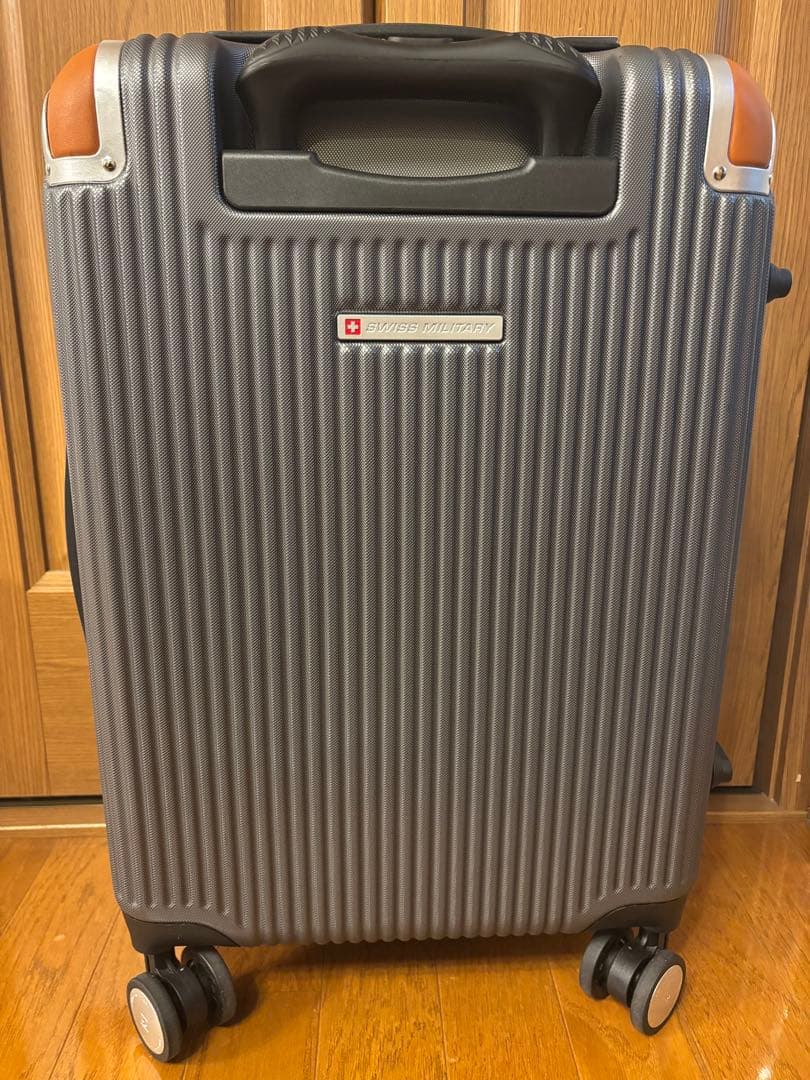 【値下げ】スイスミリタリー スーツケース 38.5L 機内持ち込み ダークグレー