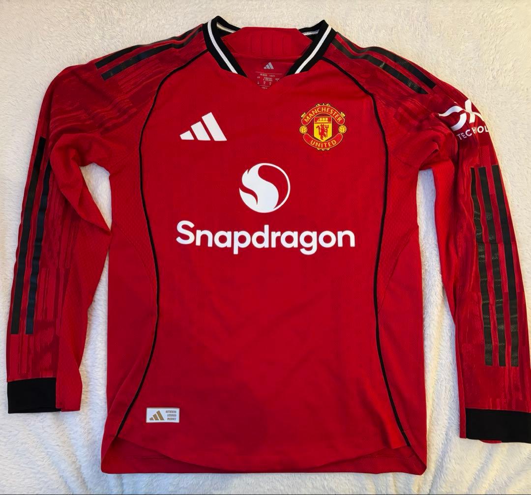 マンチェスターユナイテッド　ブルーノフェルナンデス　ユニフォーム　Mサイズ