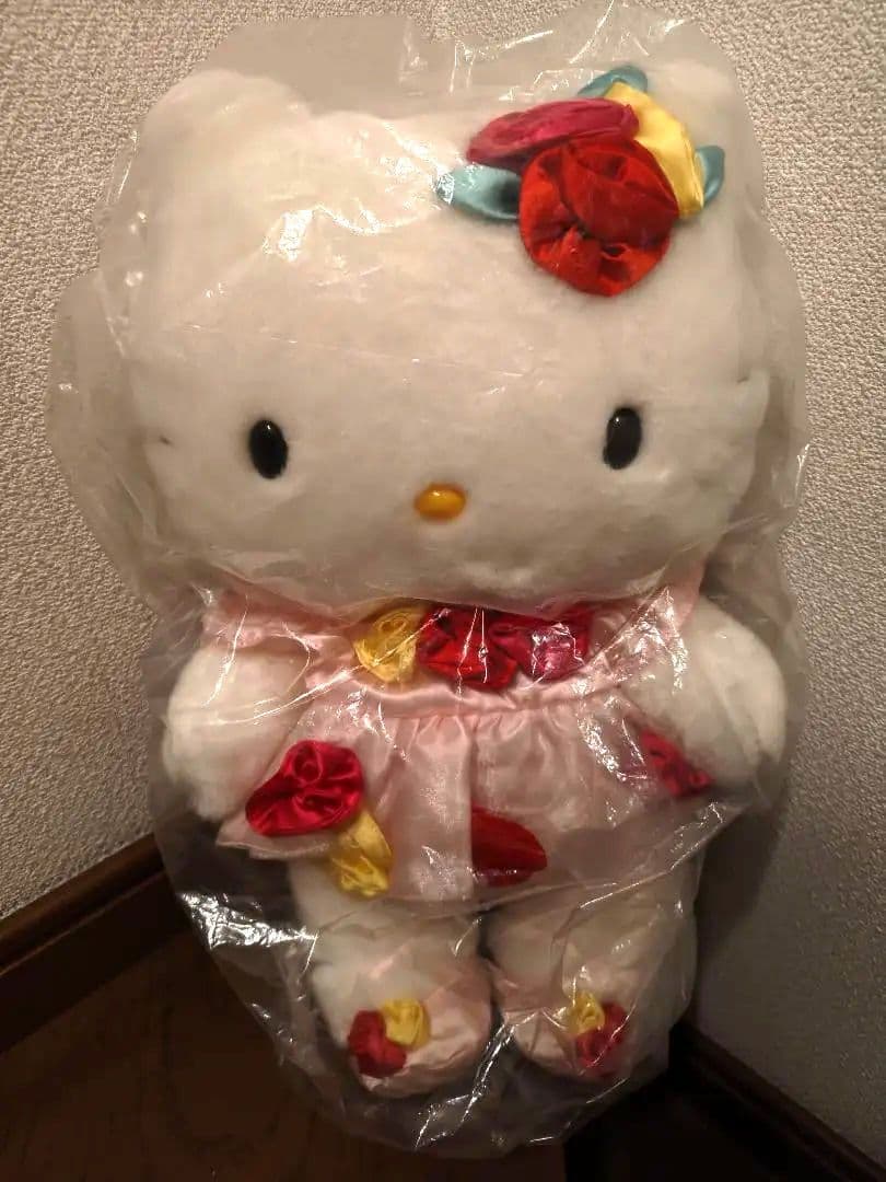 絶版品！激レア　ハローキティ　応募者限定受注生産品　ローズキティ　ぬいぐるみ