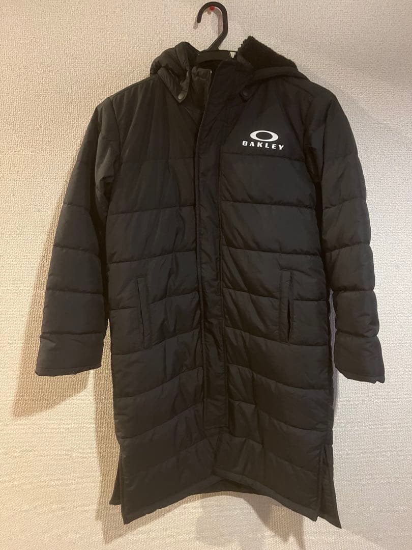 ☆美品☆ オークリー　ベンチコート　140センチ　ブラック