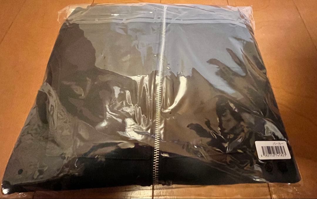 【未開封】SixTONESパーカー　MILESixTONESグッズ