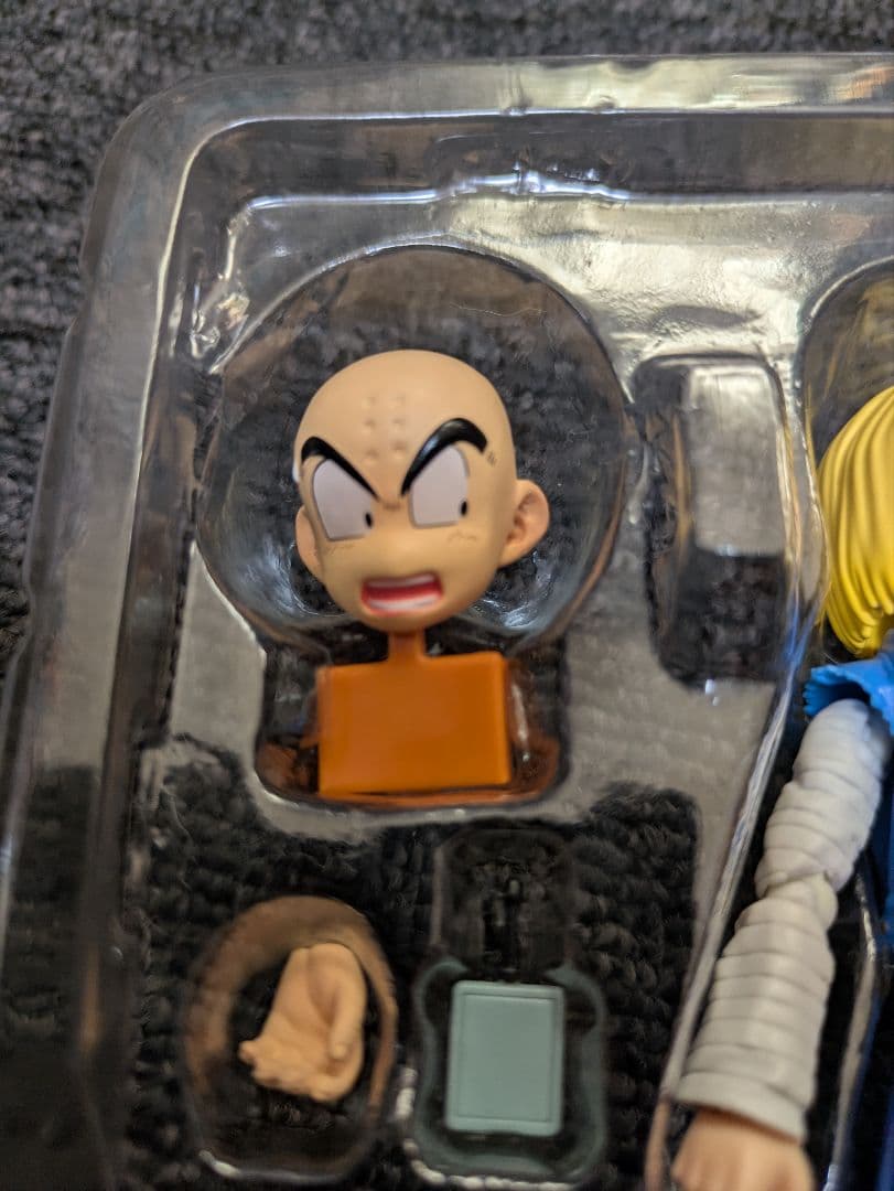 【送料込み・即日発送】S.H.Figuarts ドラゴンボールZ 人造人間18号