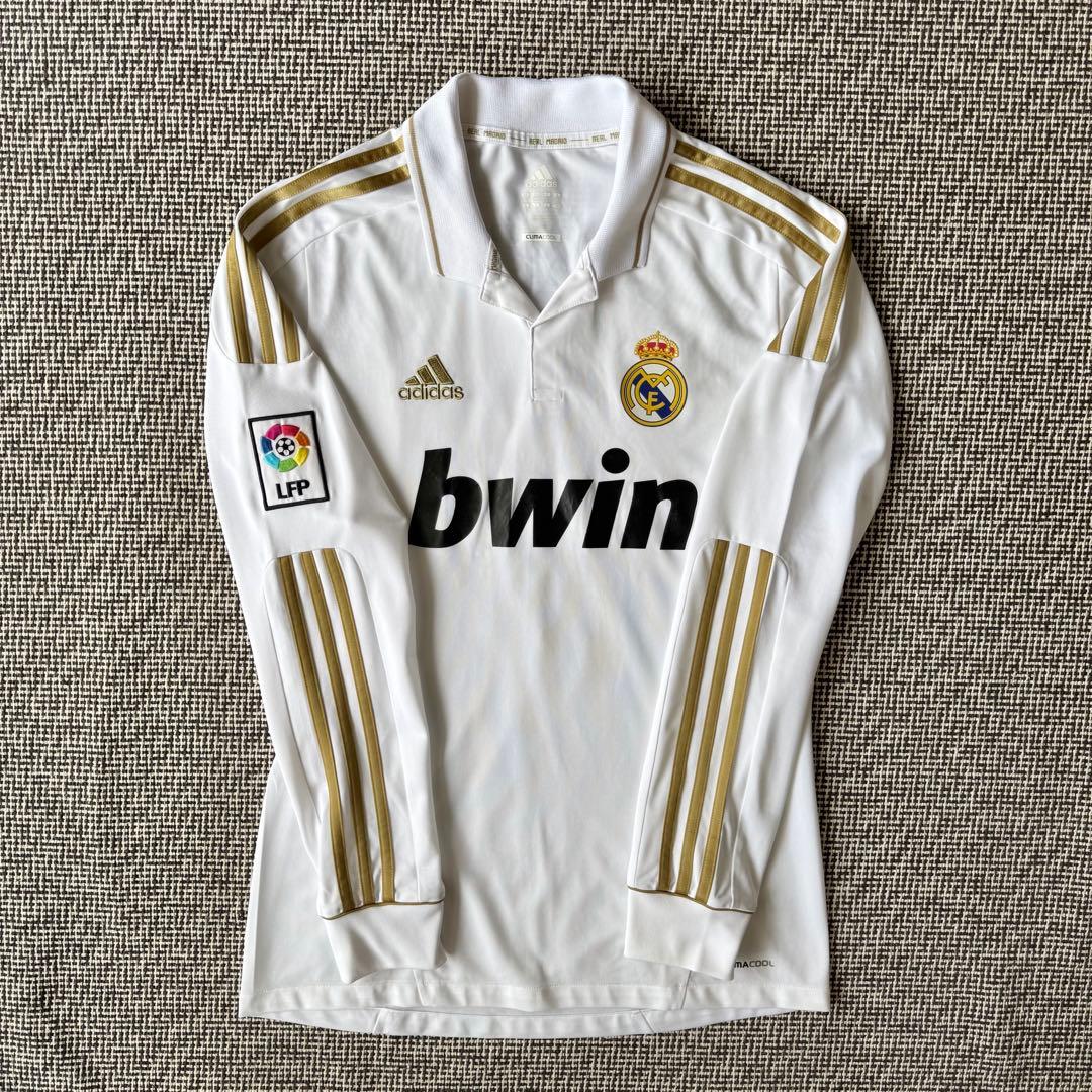 【希少長袖モデル】カリム・ベンゼマ ＃９ レアル・マドリード １１／１２（H）