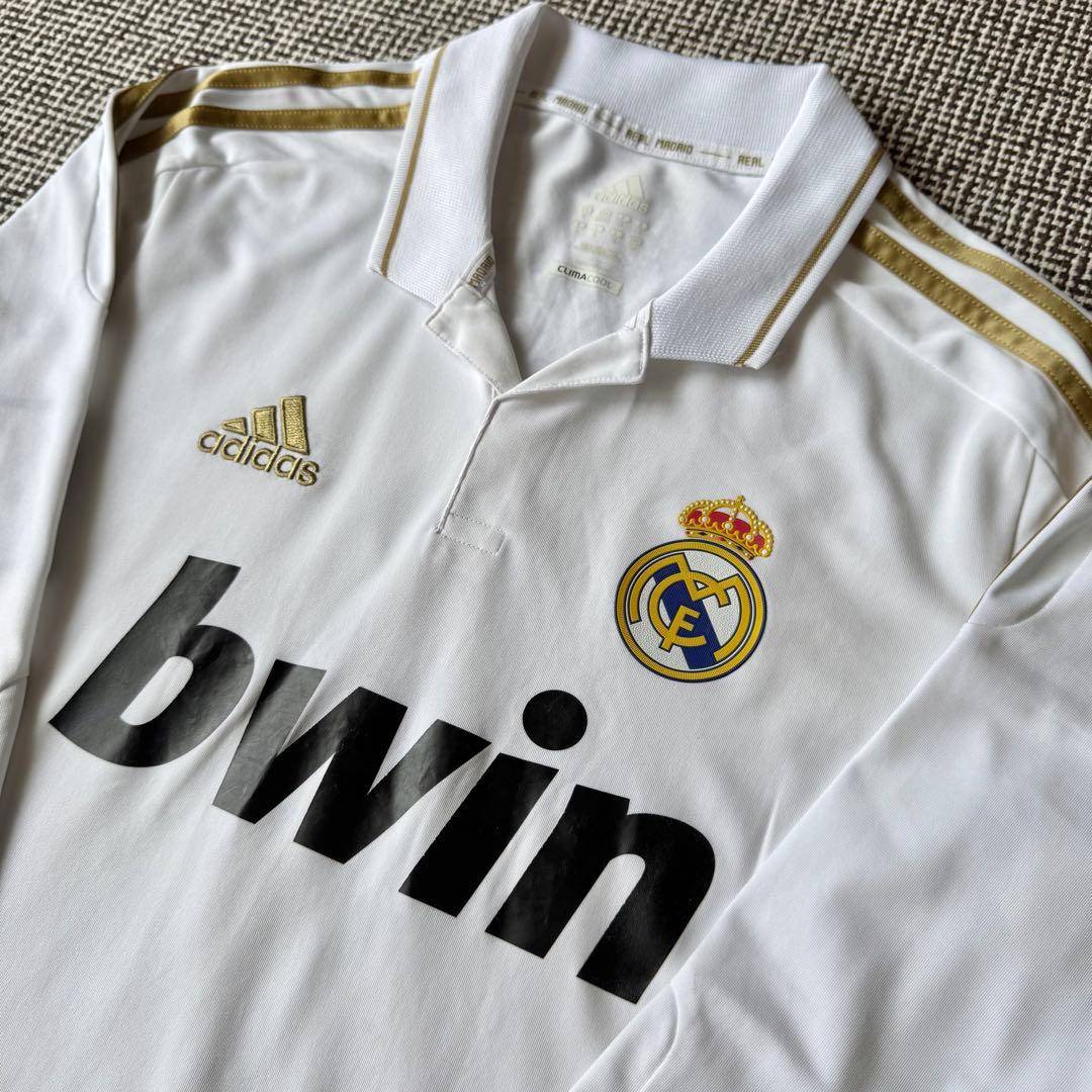 【希少長袖モデル】カリム・ベンゼマ ＃９ レアル・マドリード １１／１２（H）