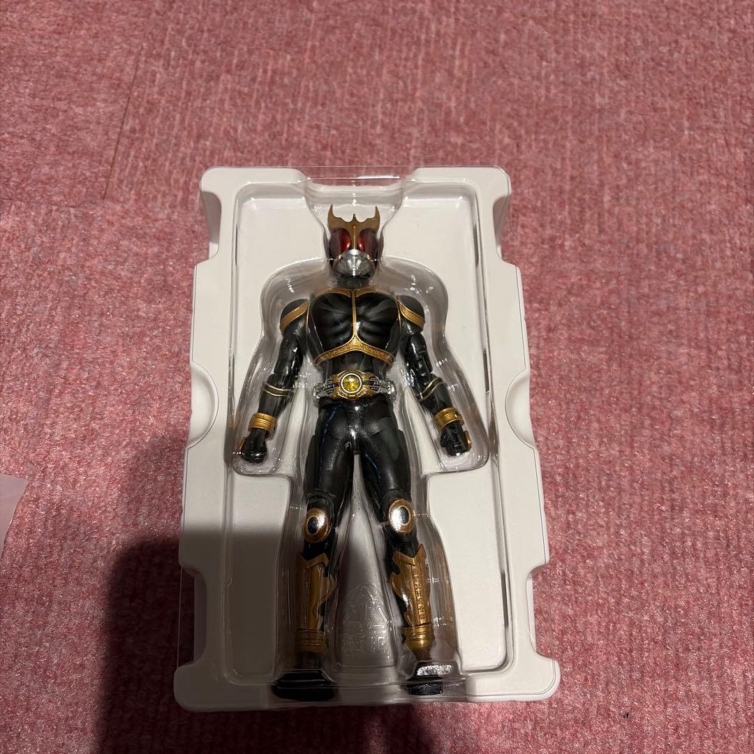 仮面ライダークウガ アメイジングマイティ 真骨彫 10th フィギュアーツ