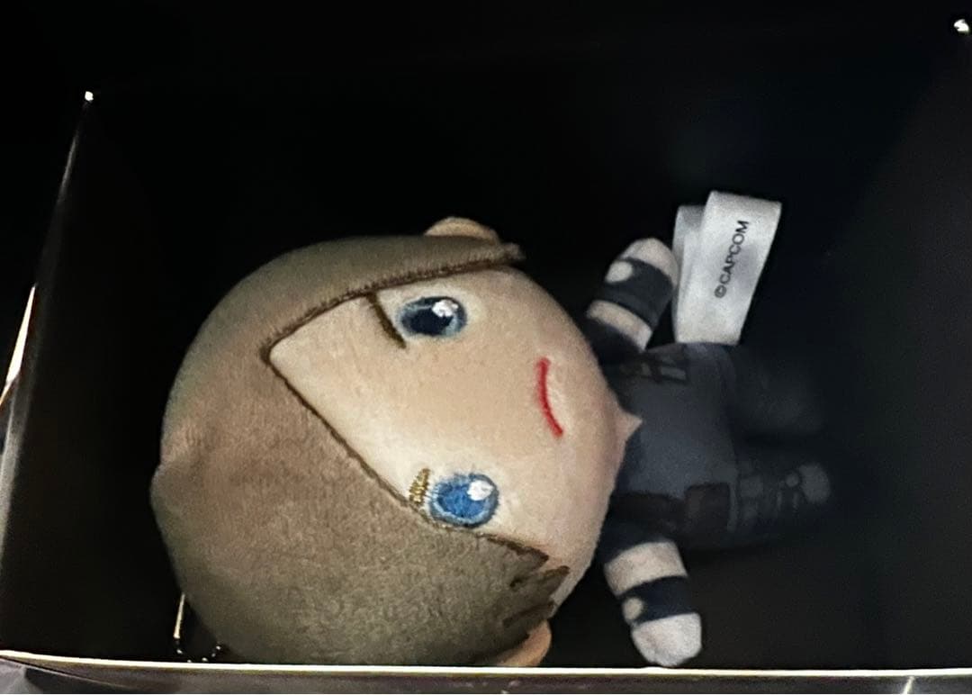 ユニバ USJ バイオハザード コレクタブルマスコット　 キーチェーン　レオン