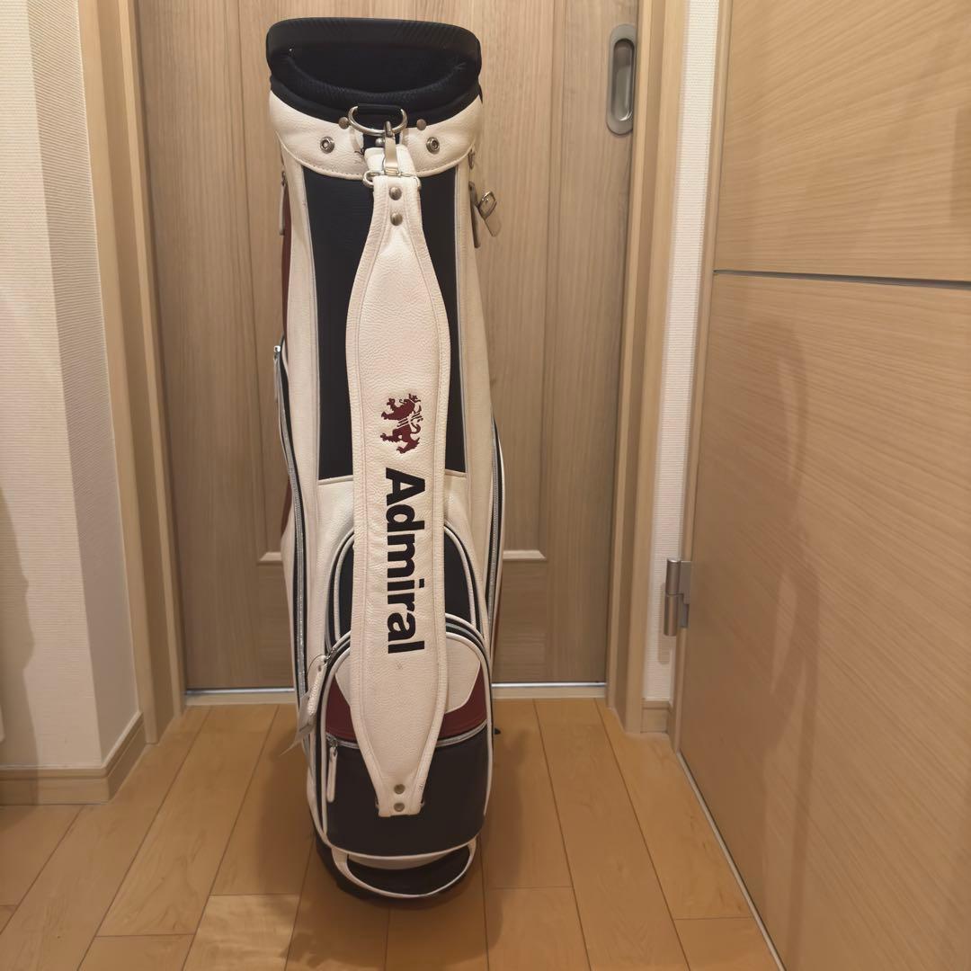 美品Admiral ゴルフ　キャリバッグ　ホワイト　カバーあり合皮