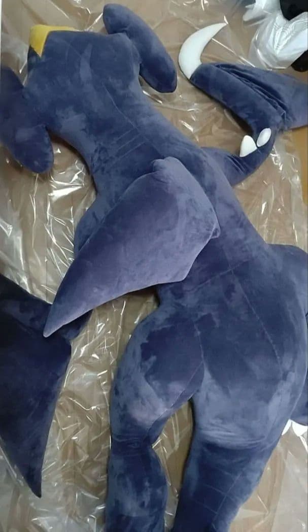 【商品名】大きなガブリアスクッション