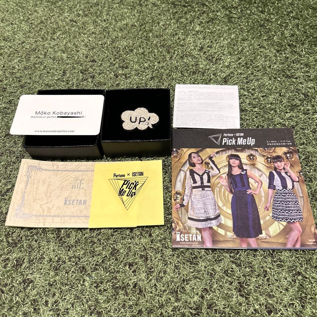 Perfume × ISETAN ブローチ　MokoKobayashi