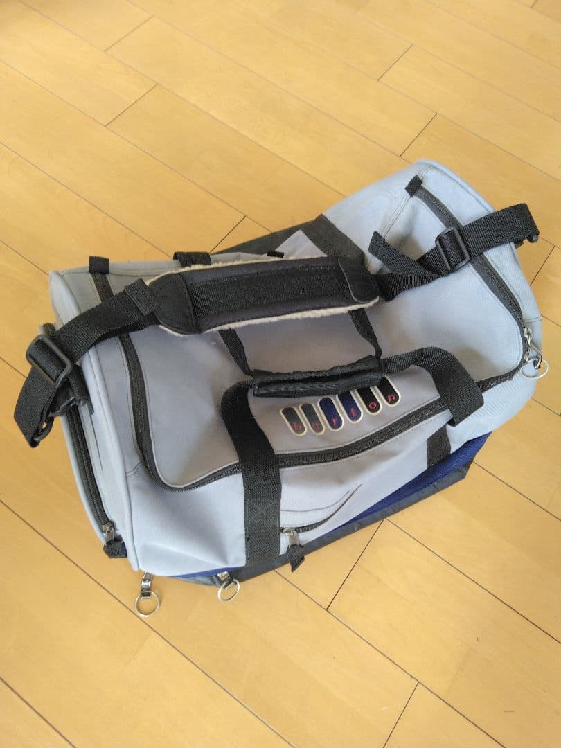 Burton スノーボード　トラベルダッフルバッグ　おおよそ70Lサイズです！