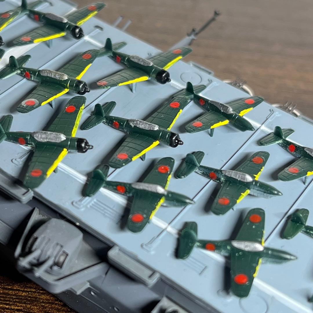 1/700 日本海軍　大鳳型・改大鳳型航空母艦　大鳳・白龍　2隻セット