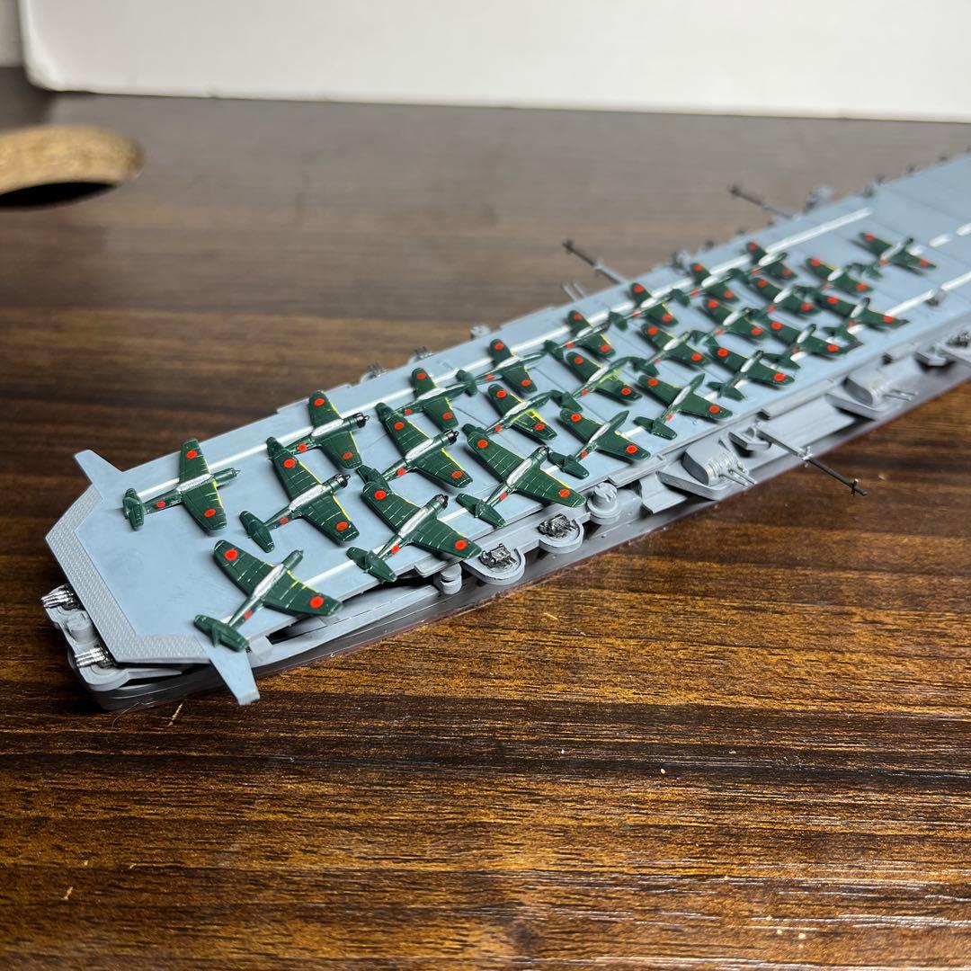 1/700 日本海軍　大鳳型・改大鳳型航空母艦　大鳳・白龍　2隻セット