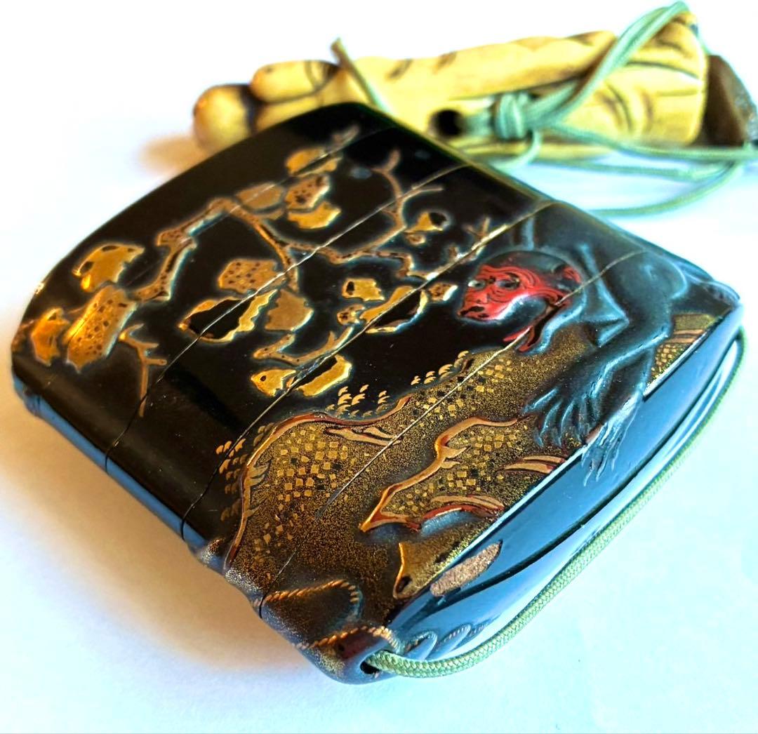 時代物　猿鷹図高蒔絵印籠