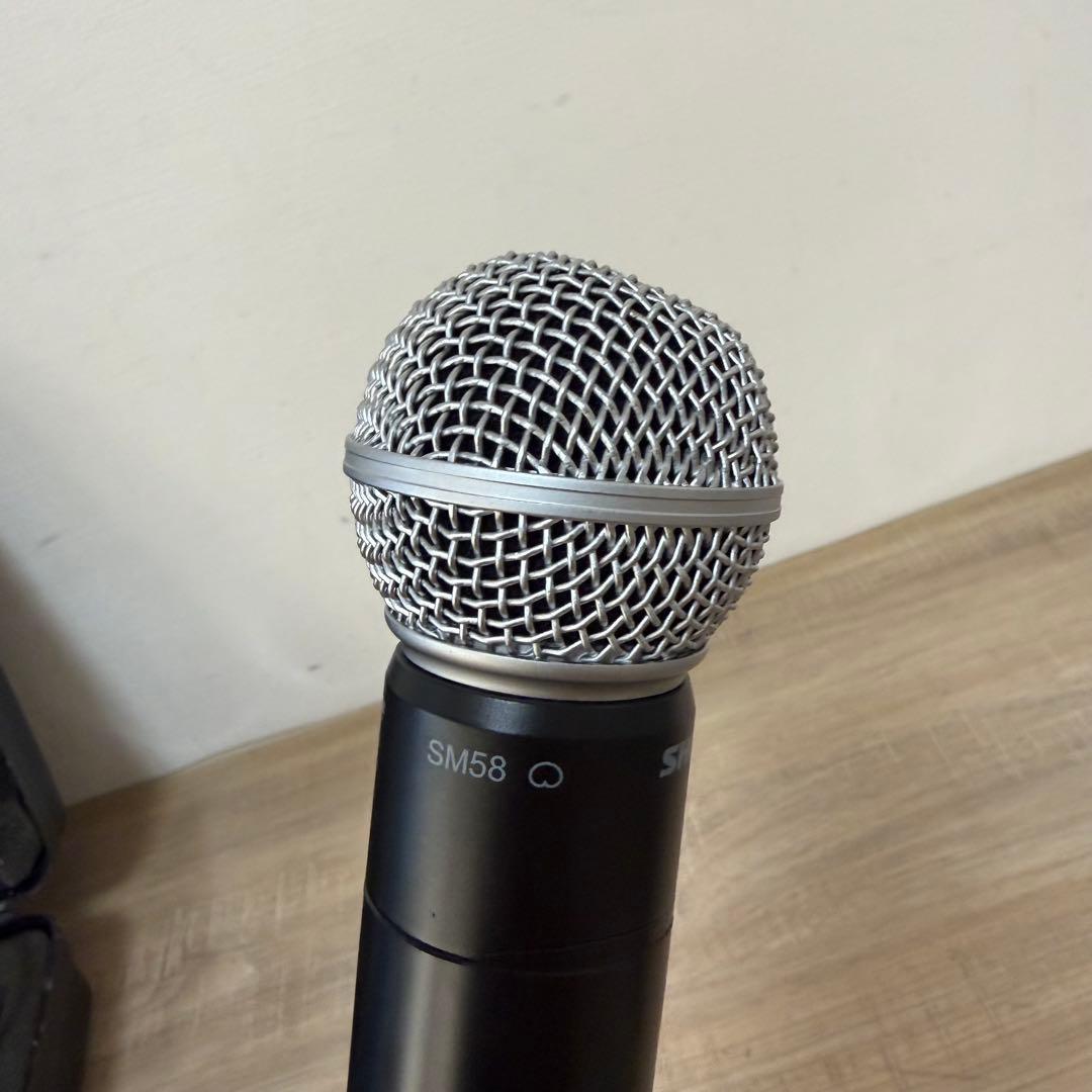 SHURE ワイヤレスマイクロフォンBETA58 受信機PGX4 ケース付