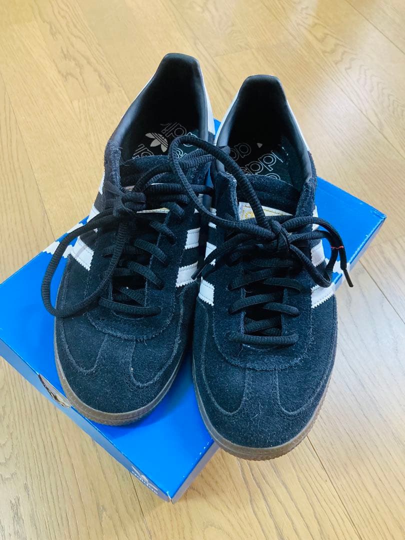 adidas　アディダス　HANDBALL SPEZIAL DB3021