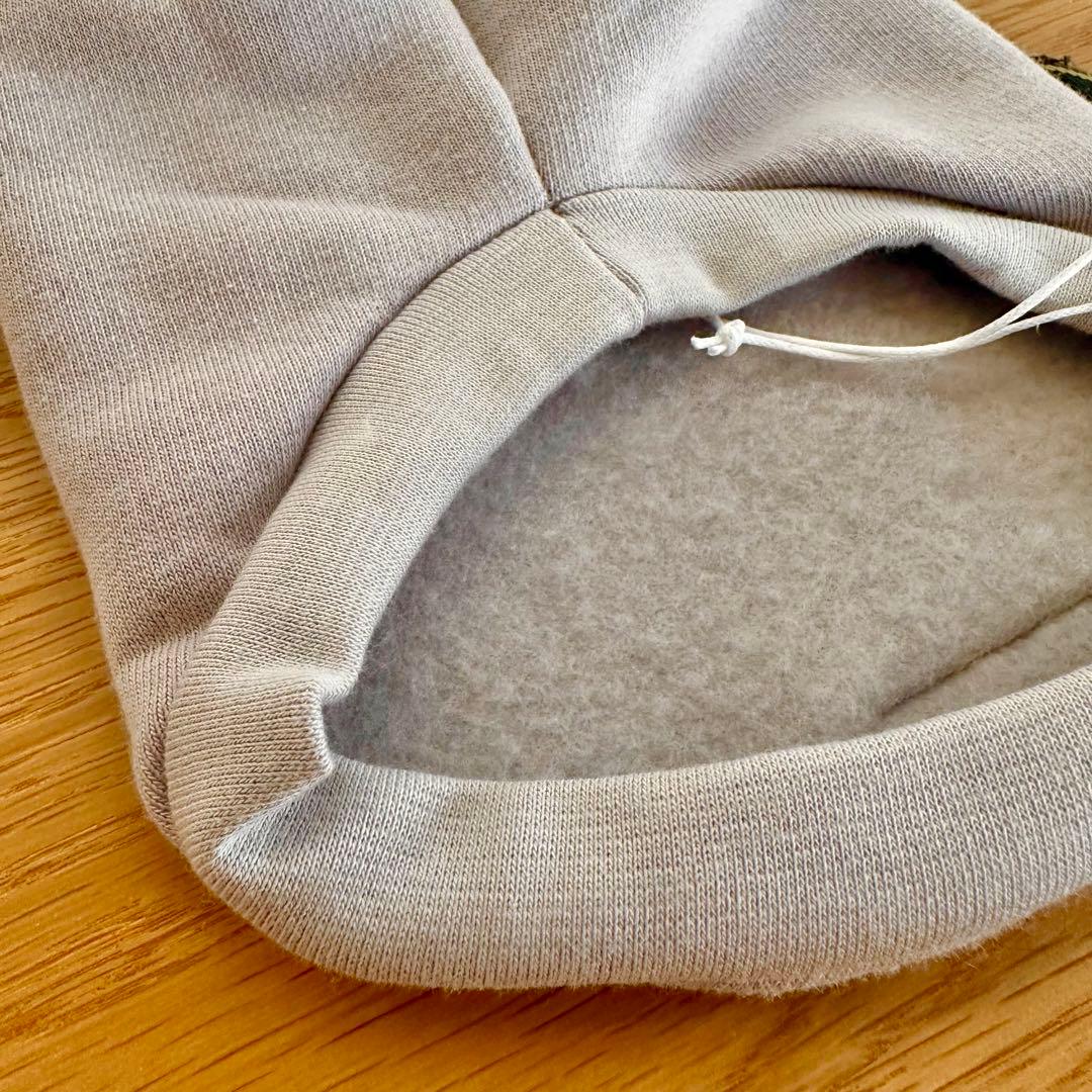 【新品、タグ付】Vanity Pet 　Check Flower Sweat