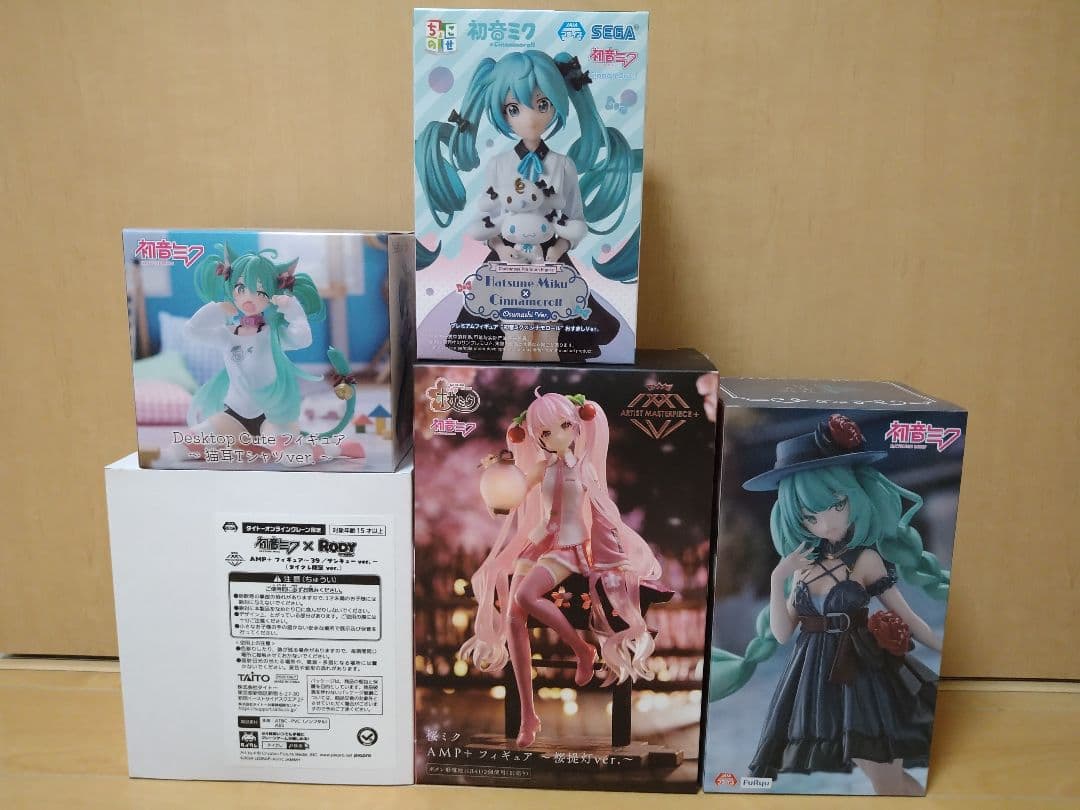初音ミクフィギュア　まとめ売り　5体セット