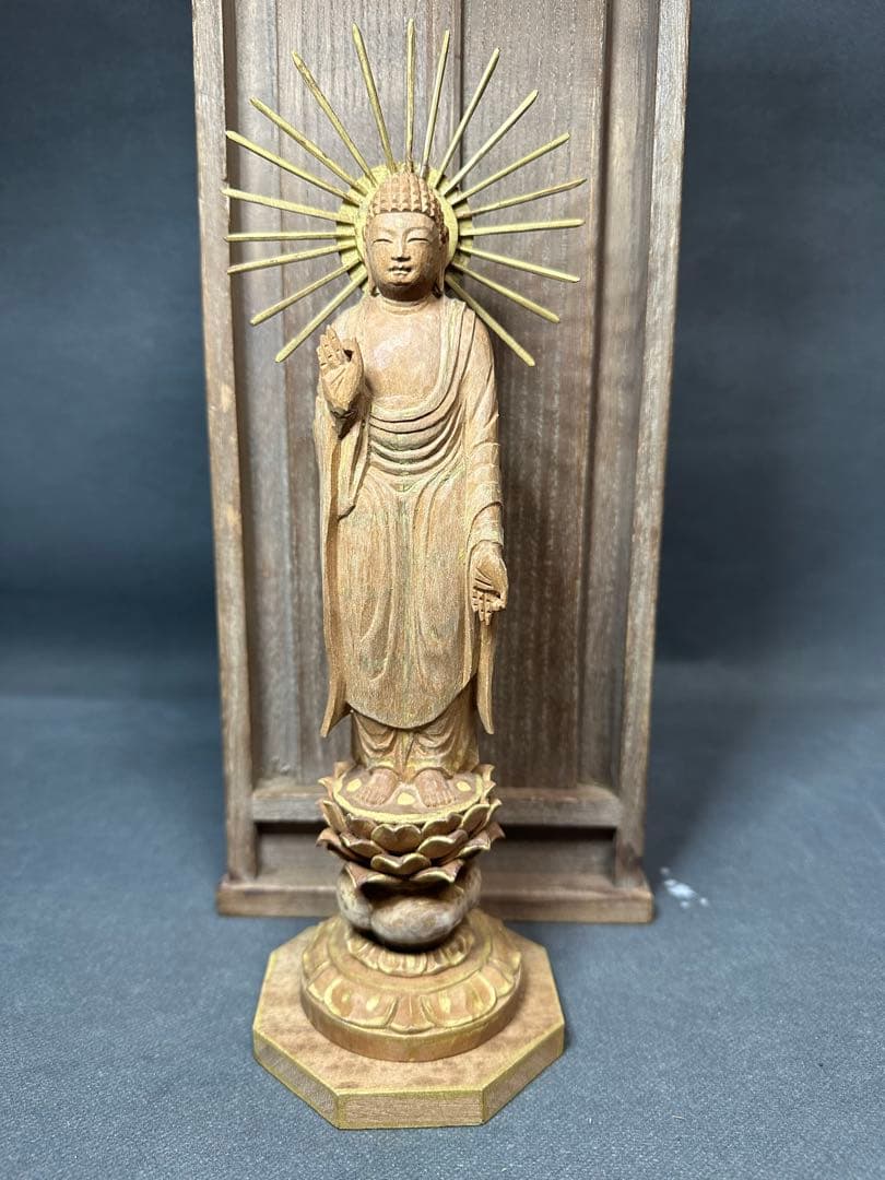 インド　白檀　木彫り　仏教美術　仏像 骨董 木像　木製　仏教　アンティー