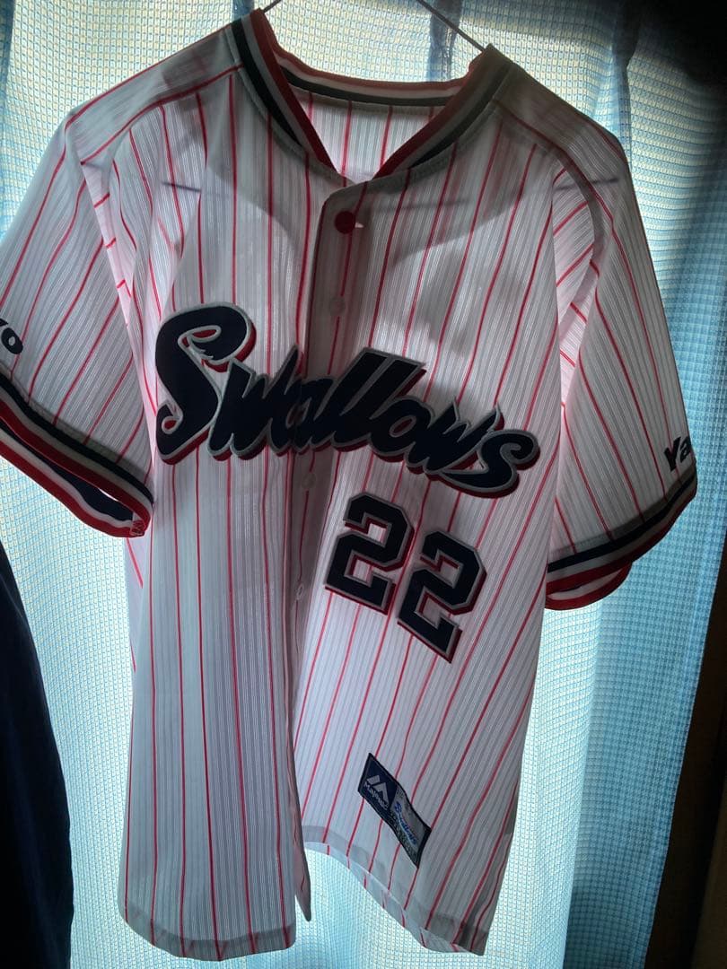 ヤクルトスワローズホームレプリカユニフォーム　高津臣吾