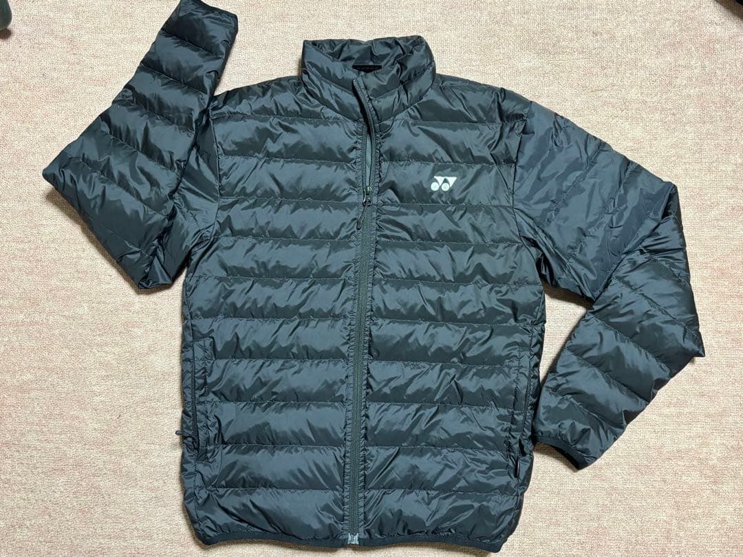 YONEX★ダウンジャケット 希少ブラック！