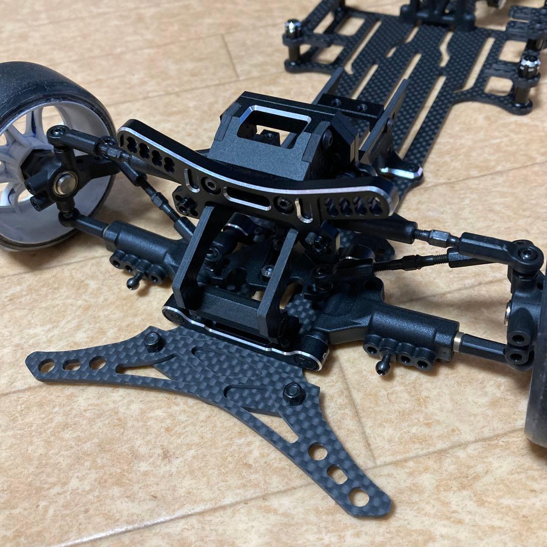 ヨコモシャーシ　未使用品