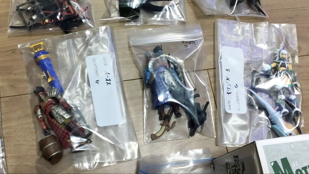 モンスターハンター 可動狩人8種・可動狩人G7種+α 15体セットまとめ売りレア