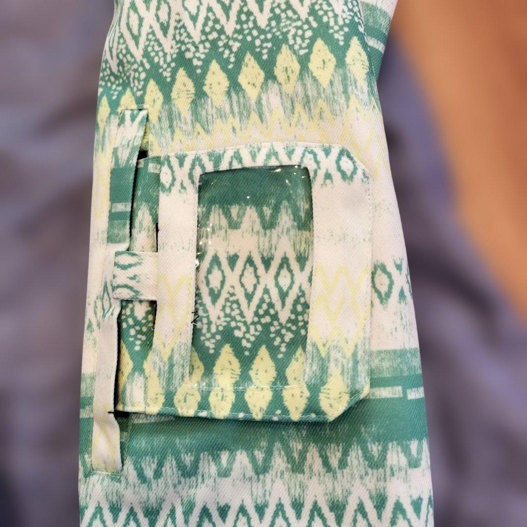 スノーボードウェアセット（ジャケット・パンツ）