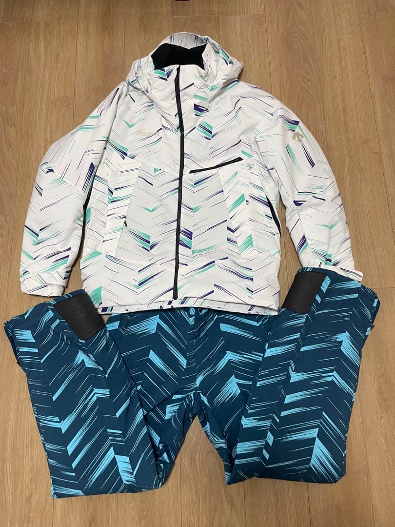 【超美品】デサント ウェア 上下セット Lサイズ