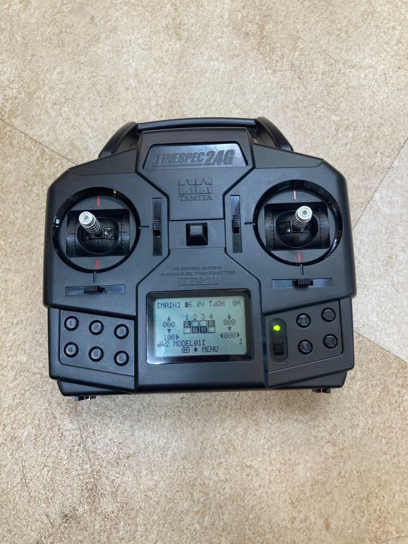 タミヤ　TUNDRA フルオペレーション　2.4Ｇ新品プロポ