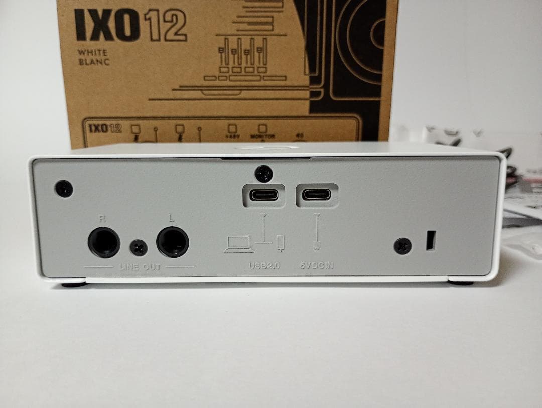 Steinberg IXO12 【コード未使用】オーディオインターフェイス