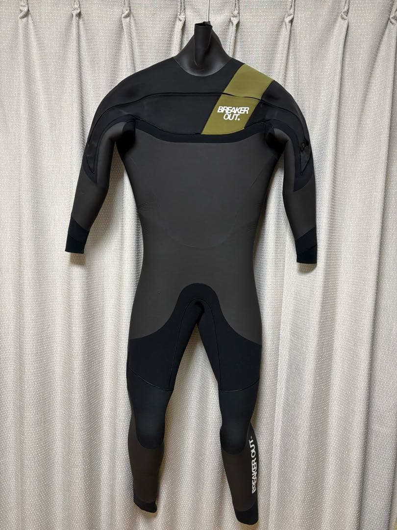 BREAKEROUT(ブレーカーアウト)5×3mm セミドライ メンズ MLB