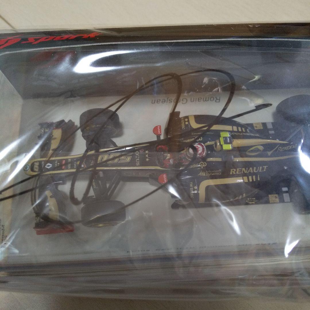 F1 ロメイン・グロージャン直筆サイン入り 2012年ロータス・ルノー